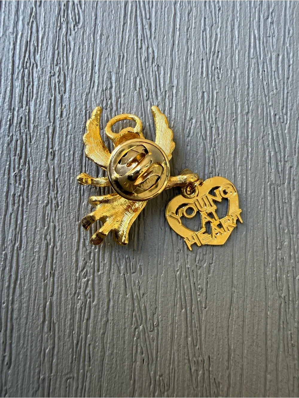 Vintage Angel Brooch Young at Heart Dangle Heart Gold Tone Ballou Back